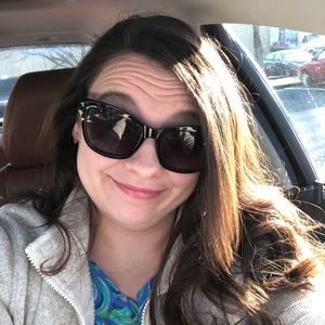 Meet your Posher, Katie